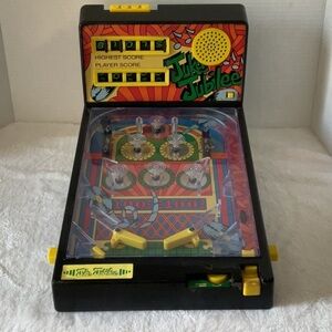 Pinball Game - Black and Yellow vintage 1979